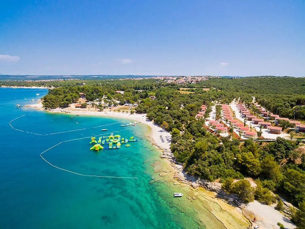 Studio Apartment With Free Parking And No Balcony But Terase In Front Of The House Pula Croatia