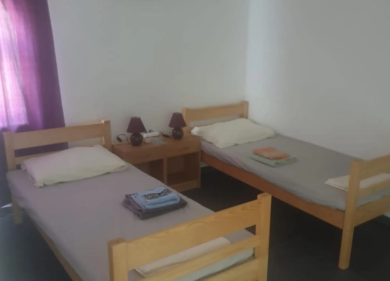 Studio Apartment With Free Parking And No Balcony But Terase In Front Of The House Pula